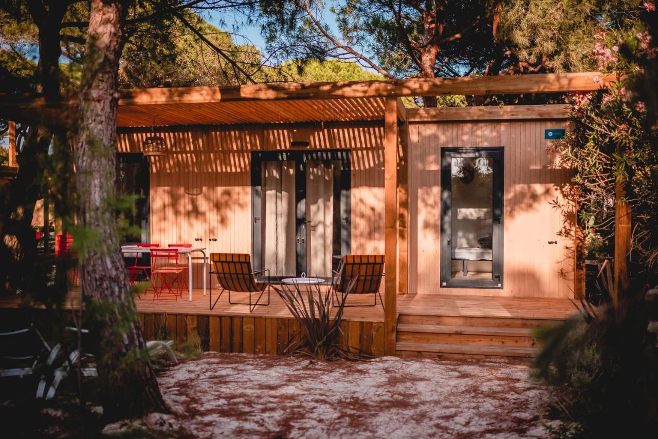 Salines Hotel Hyeres Exterior photo