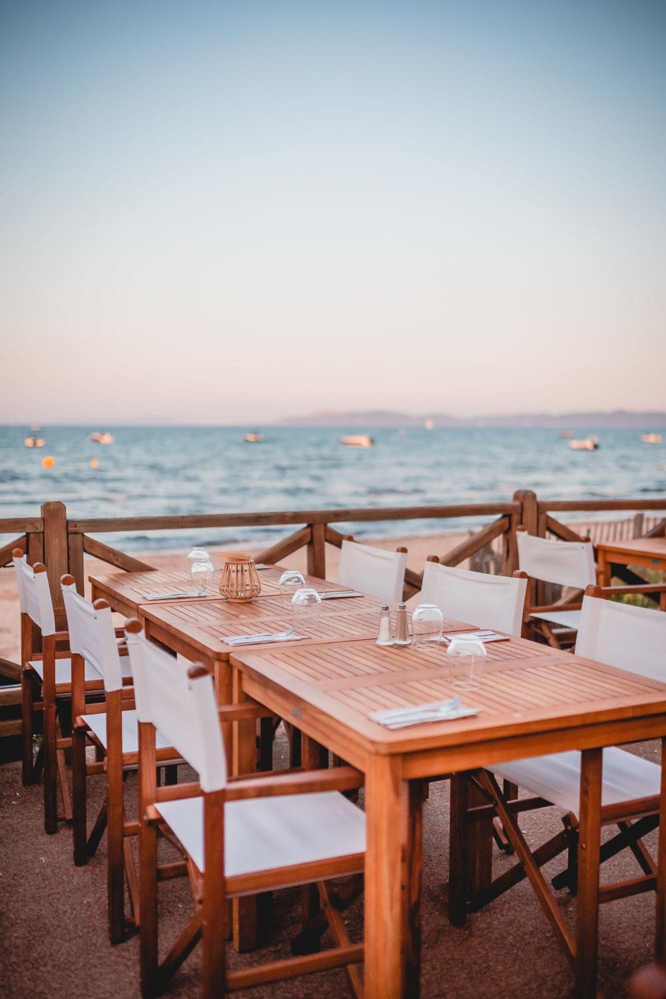 Salines Hotel Hyeres Exterior photo