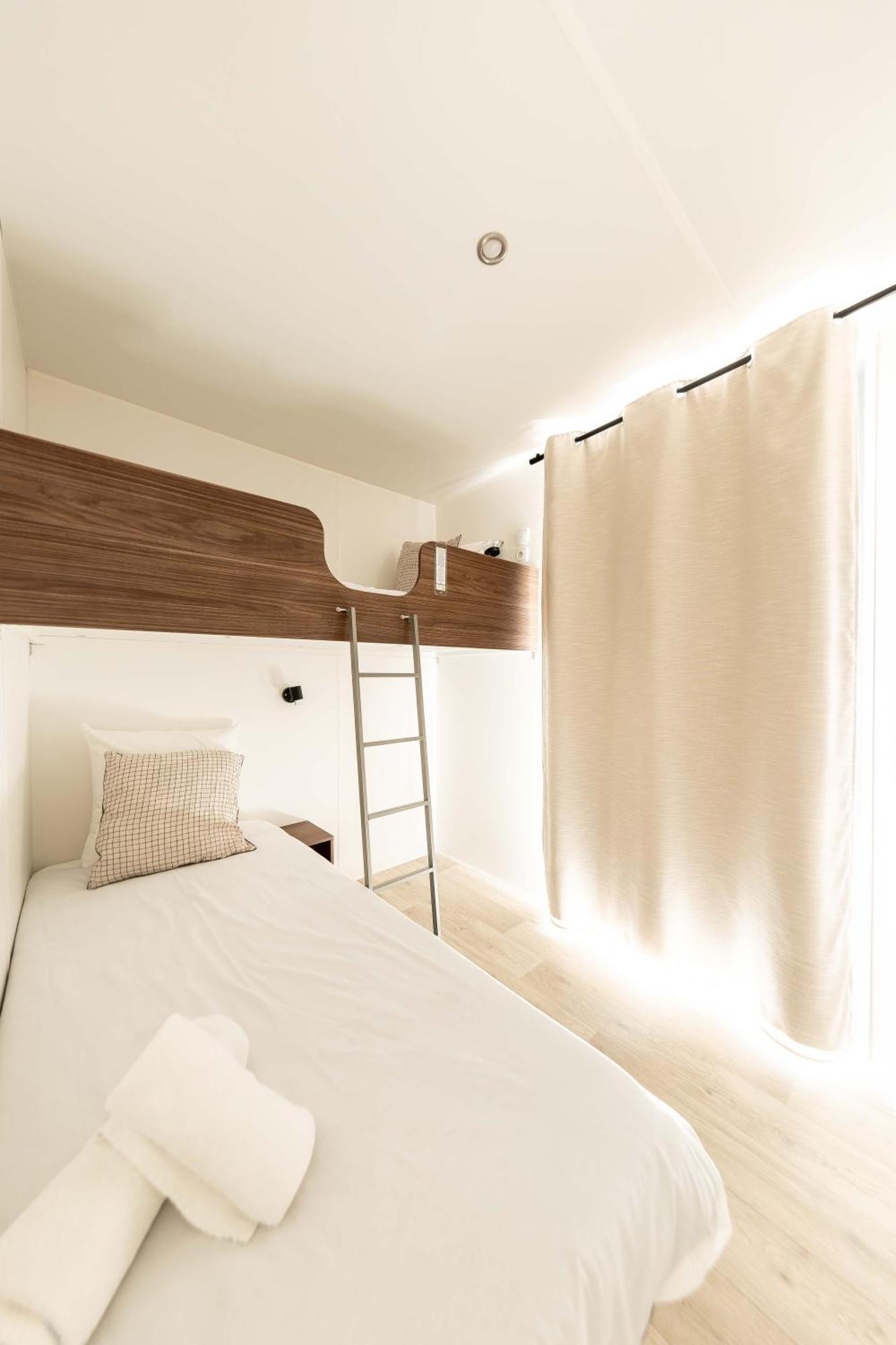 Salines Hotel Hyeres Room photo